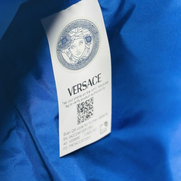 NWT Versace La Medusa Pallazo Black Nylon Fanny Pack Bum Belt Sling Bag $900 - Picture 13 of 13